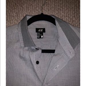 H&M grey dress shirt - size Small